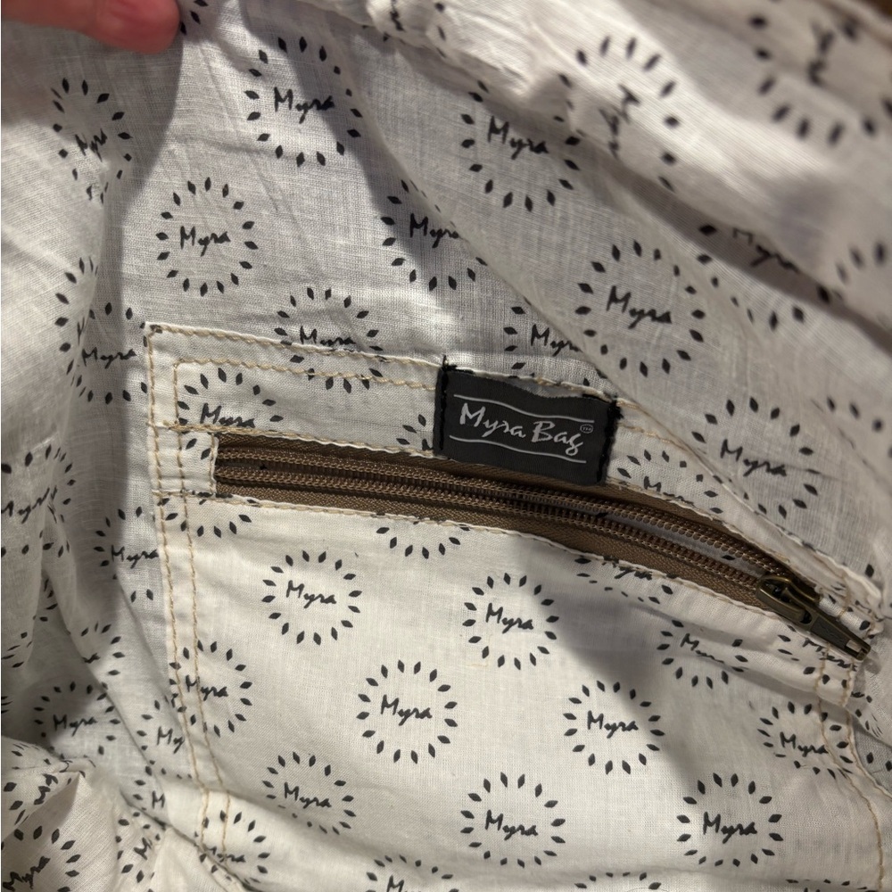 Myra Bag - Picture 4 of 6